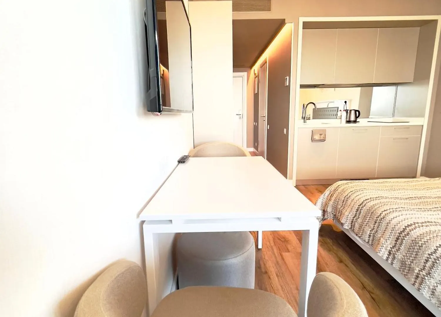 Mountain & Sea View Studio At Alliance Batumi 0*,