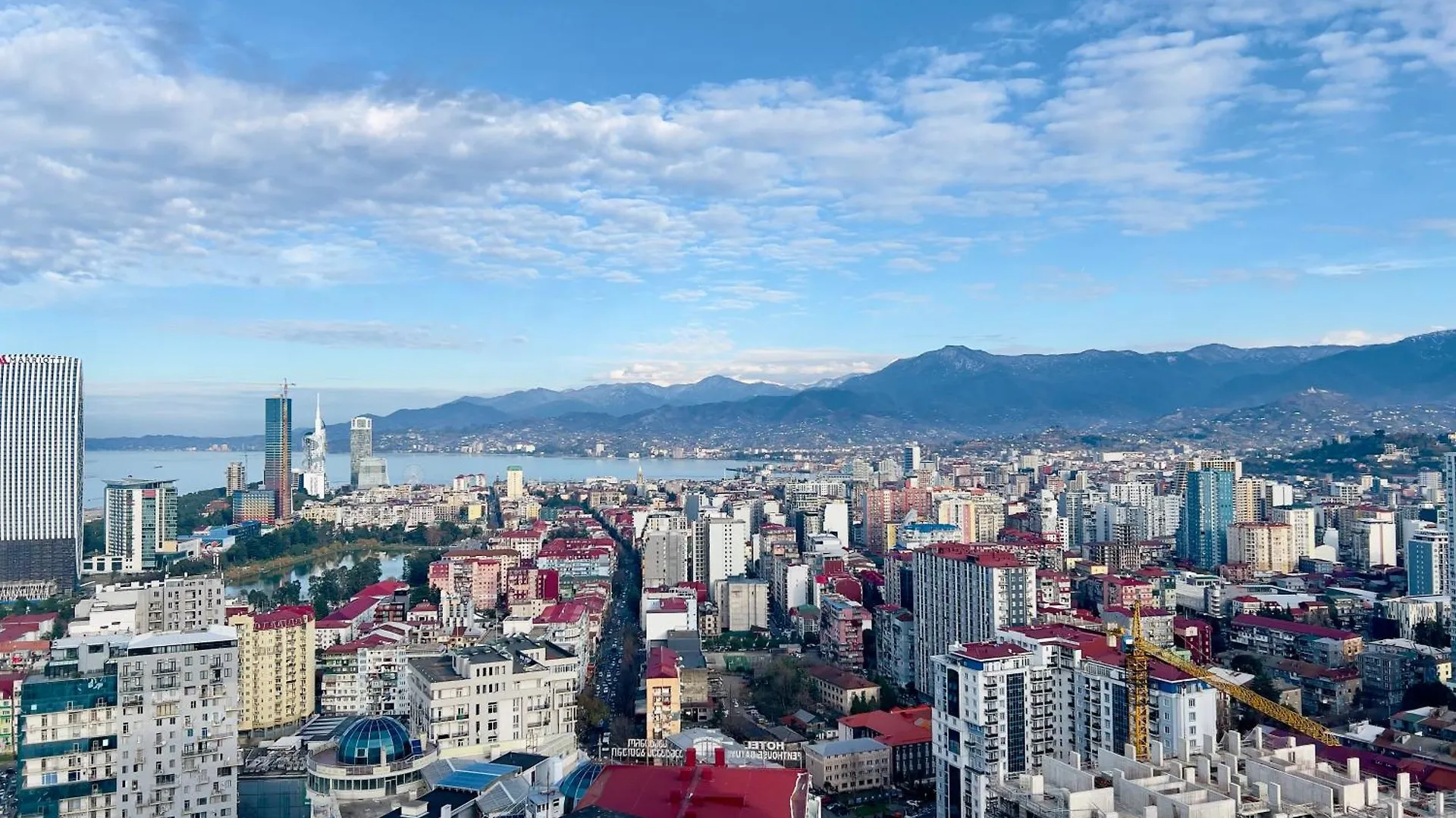 Mountain & Sea View Studio At Alliance Batumi 0*,