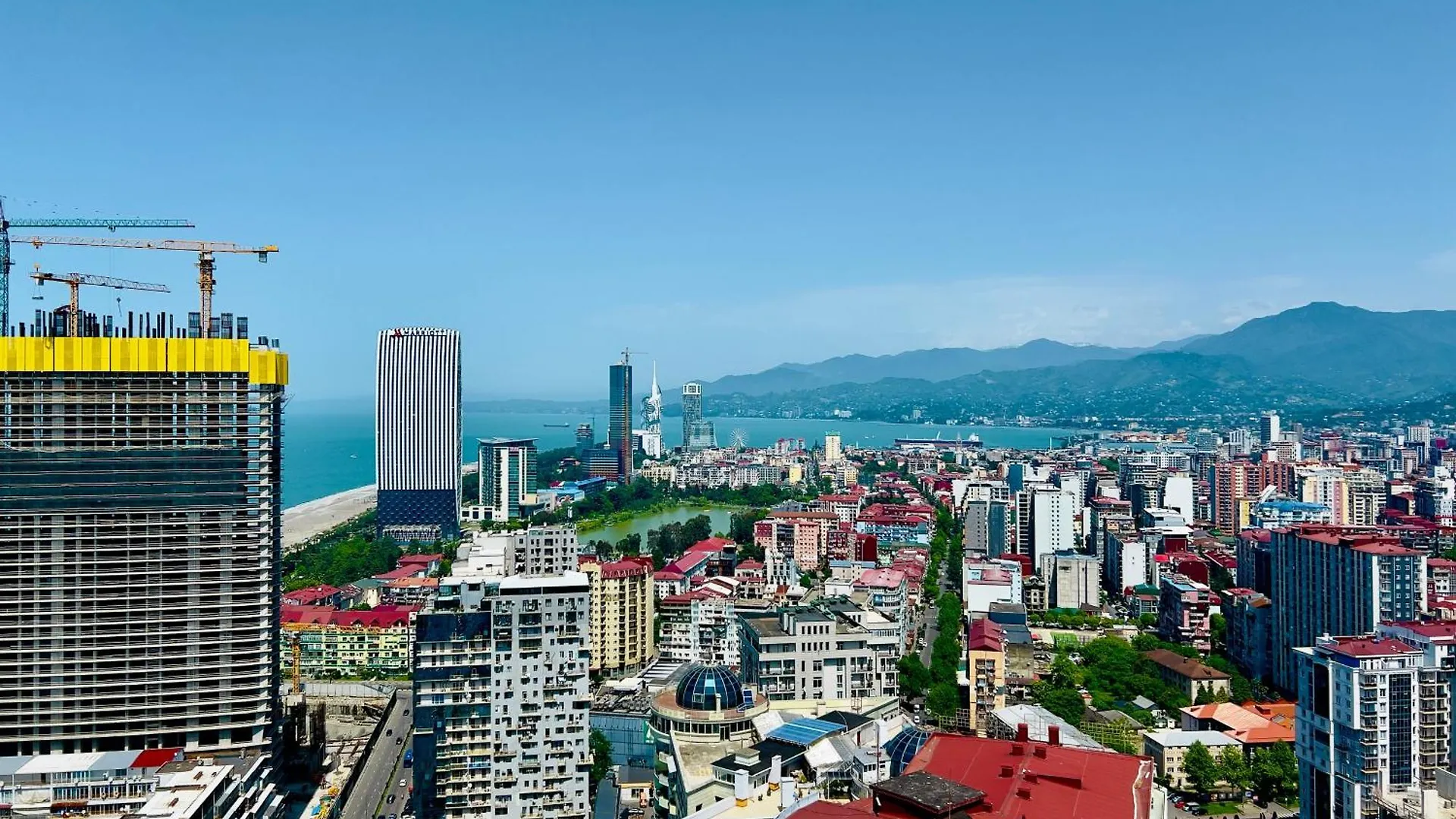Apartment Mountain & Sea View Studio At Alliance Batumi
