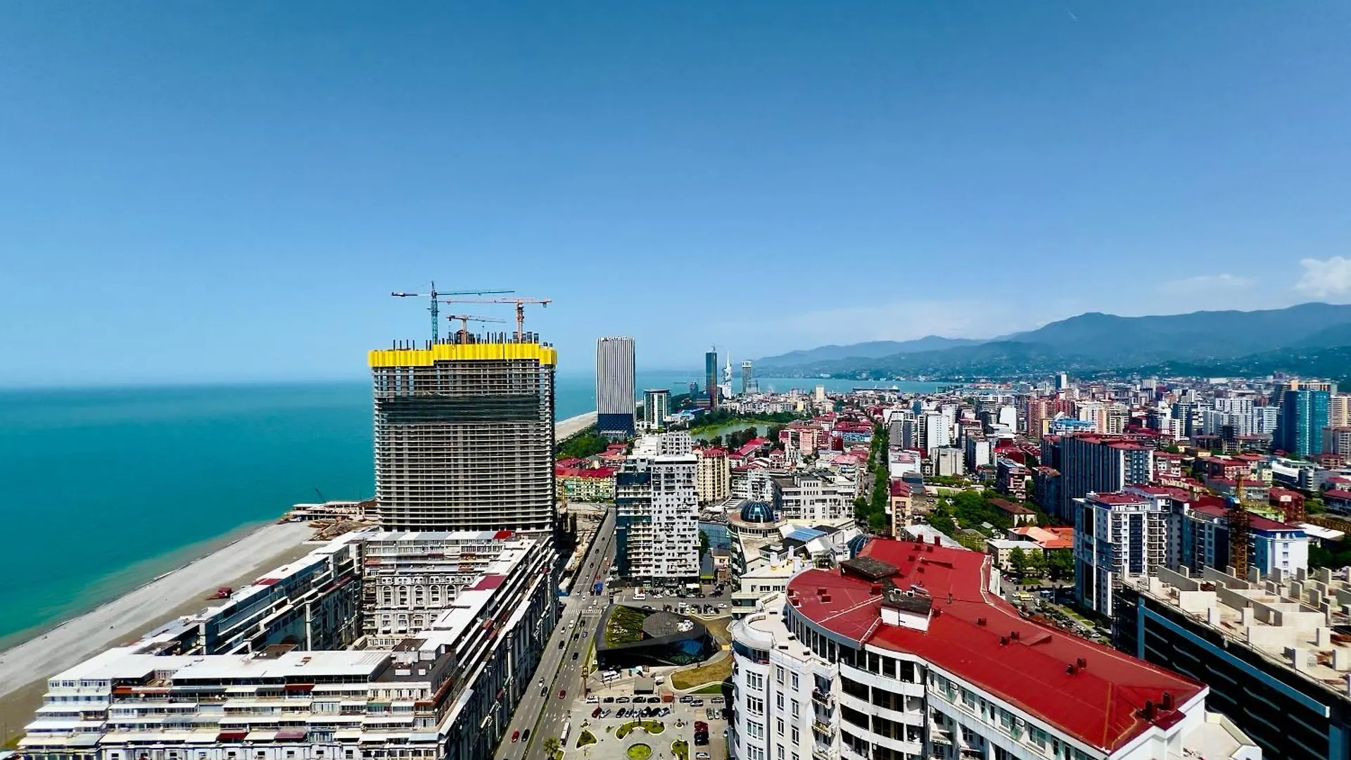 Mountain & Sea View Studio At Alliance Batumi Apartment